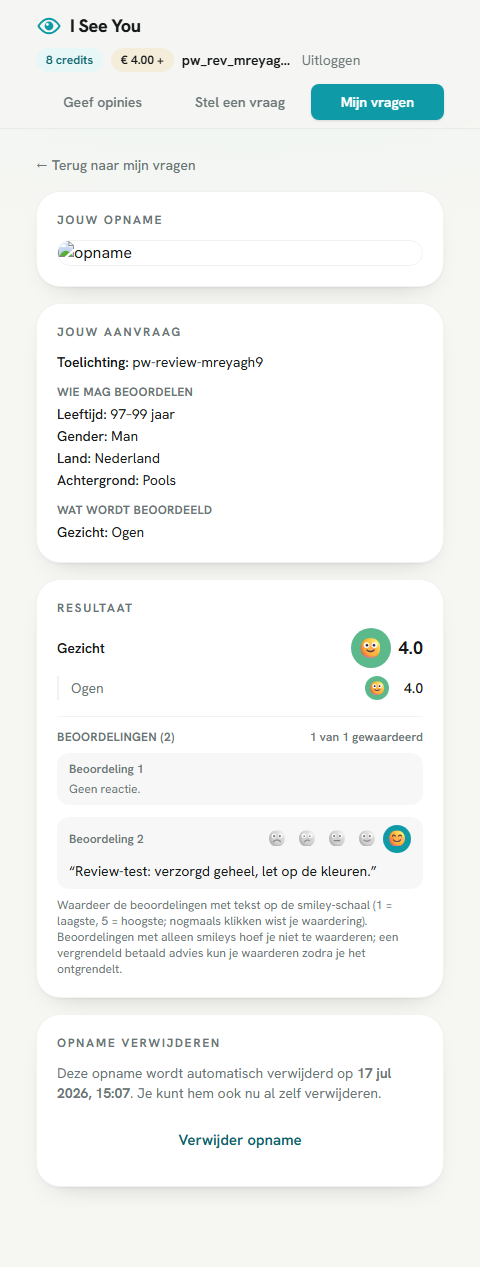 Na het ontgrendelen: waarderen op de tekst-beoordeling, met voortgang "1 van 1 gewaardeerd"; de smiley-beoordeling heeft geen beoordeeloptie